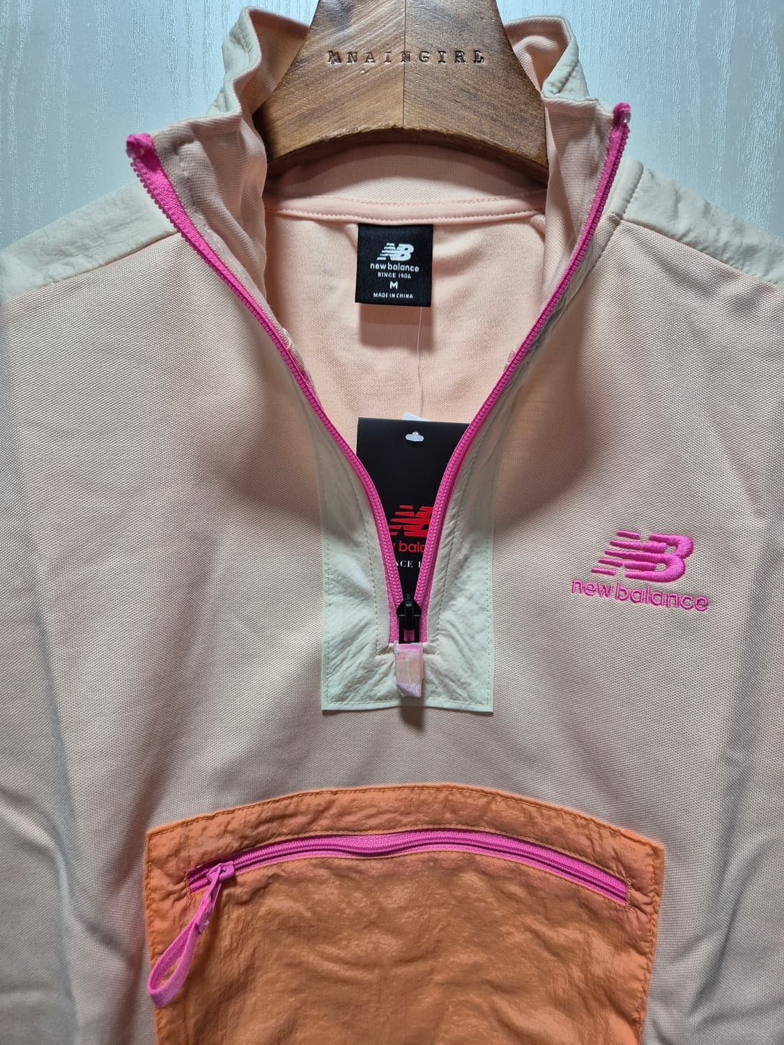 뉴발란스 핑크 아노락 크롭 자켓.새상품 상품이미지7