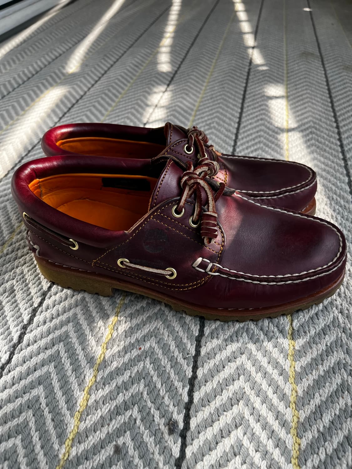 팀버랜드 클래식 3아이 보트슈즈 버건디 컬러 상품이미지4