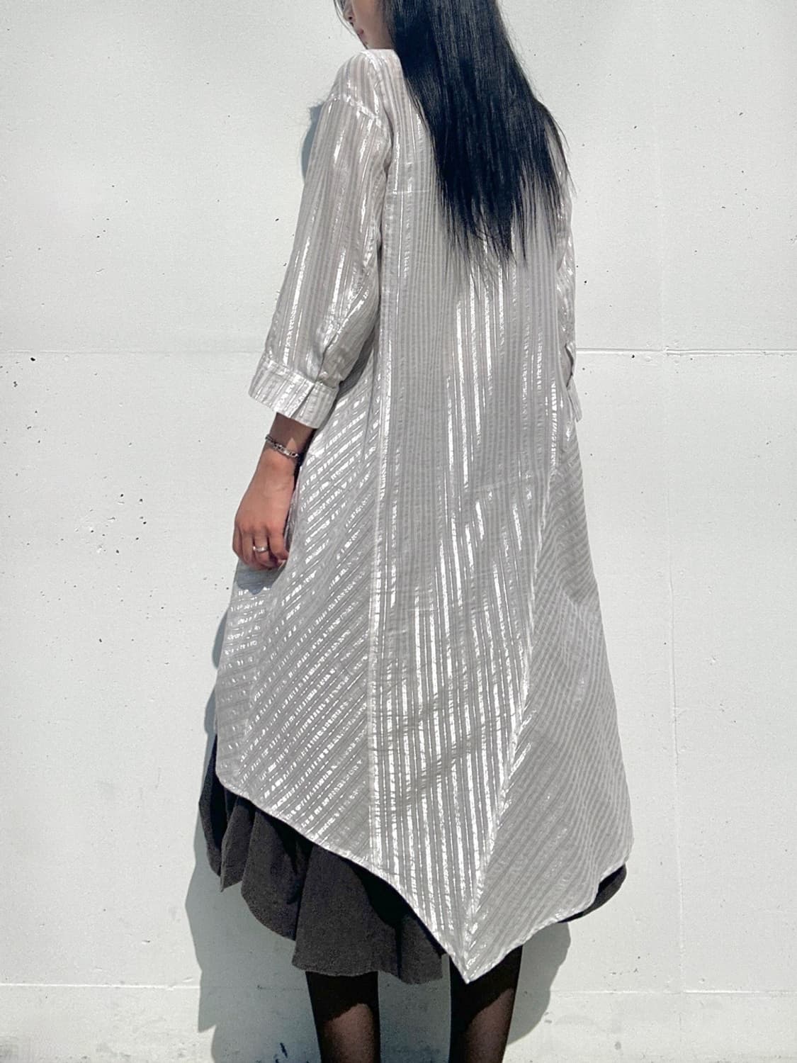 DEMOO PARKCHOONMO silver tail top & ops 상품이미지3
