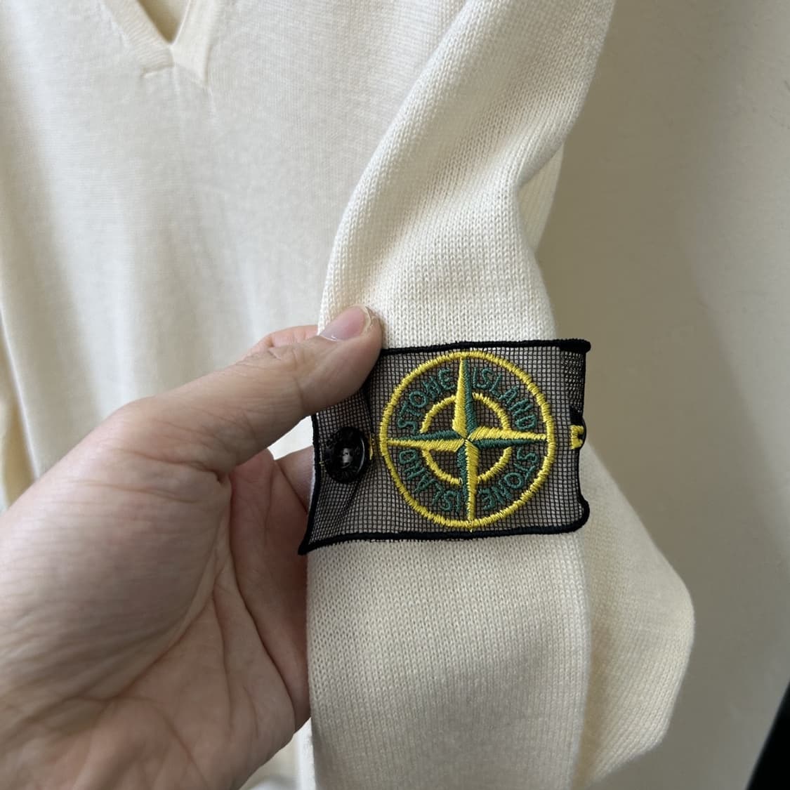 15712 - 스톤아일랜드 망사 와펜 울 니트 (울 100%) 상품이미지4