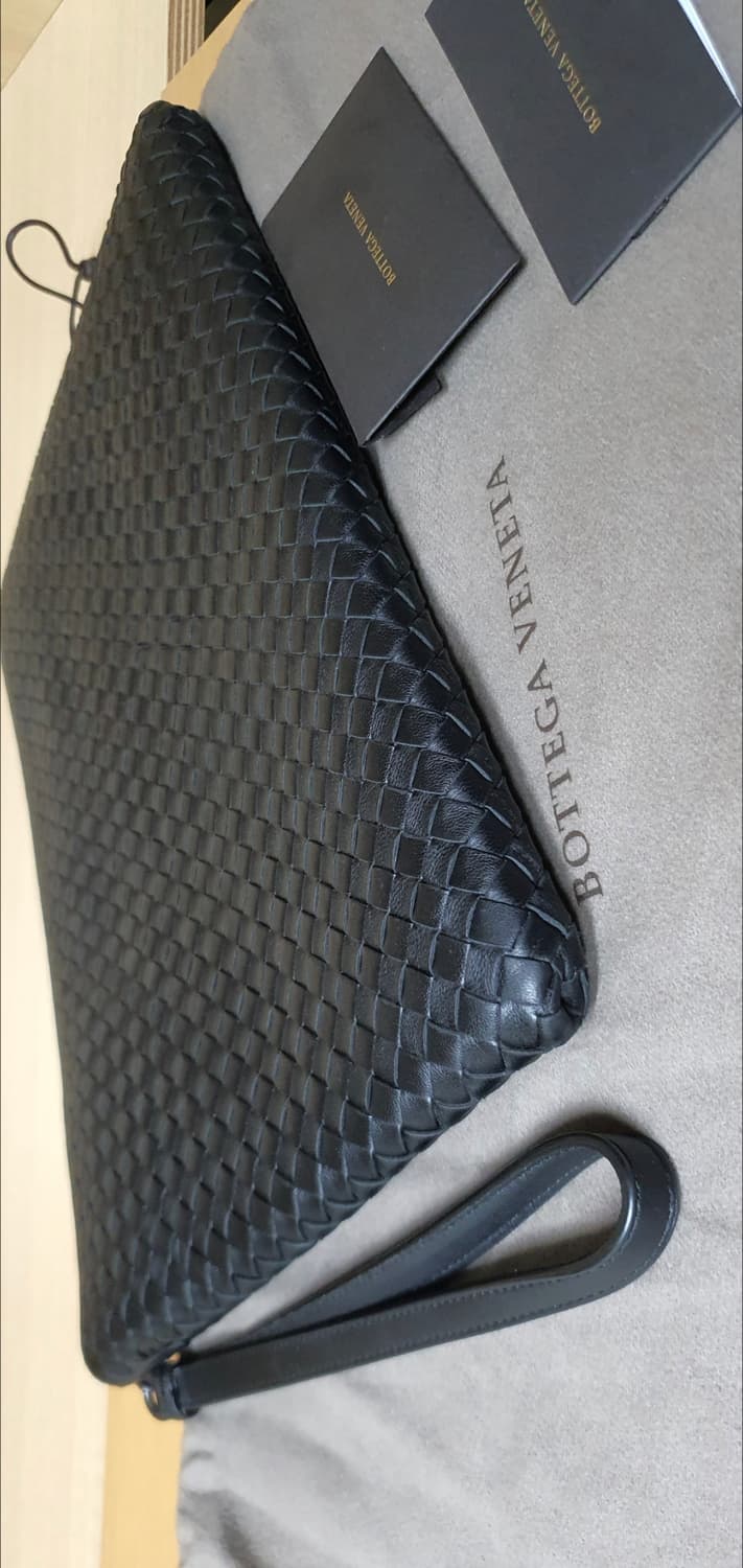 (미사용)보테가베네타 클러치/클러치백 라지 새상품급 정품(감정O) 상품이미지6