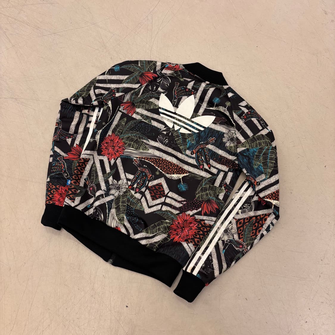 아디다스 오리지널 패턴 트랙탑 져지 상품이미지4