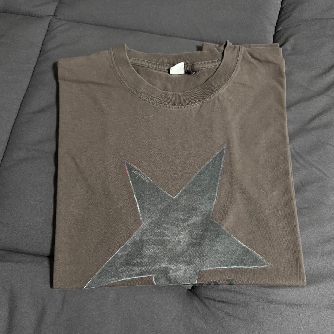 4) 폴리테루 리버스 스타 워시드 차콜 브라운 티셔츠 상품이미지1