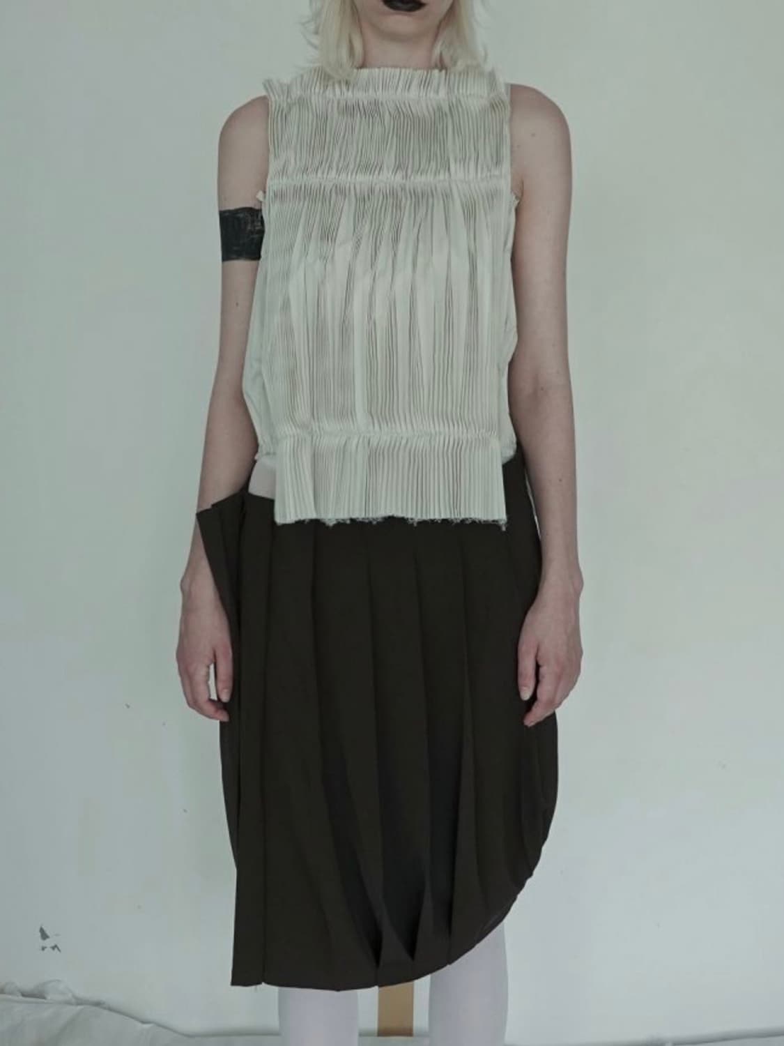 에옹쓰 eonts square pleats top - dusty ivor 상품이미지2