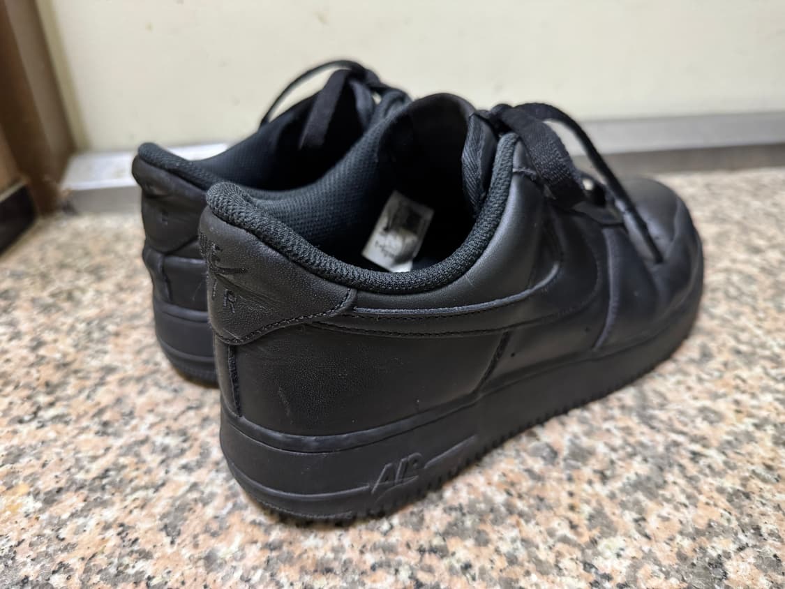 나이키 에어포스 트리플 블랙 270 상품이미지2