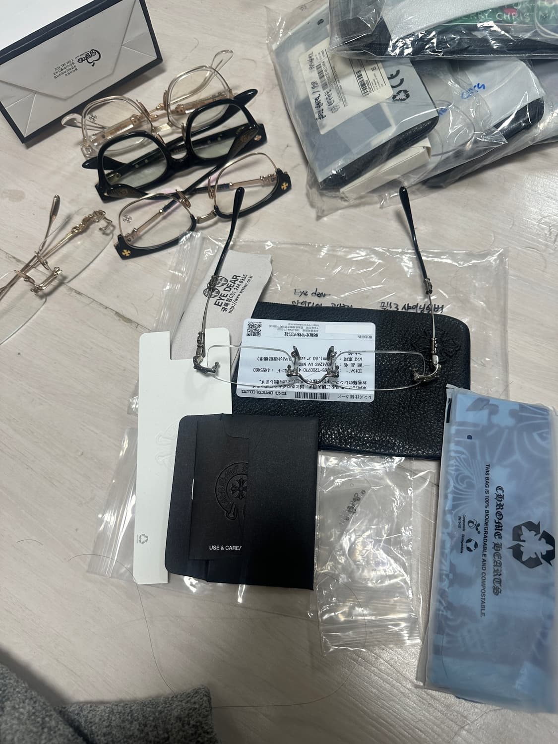 크롬하츠 샤이닝실버 필스3 무테 안경 상품이미지3