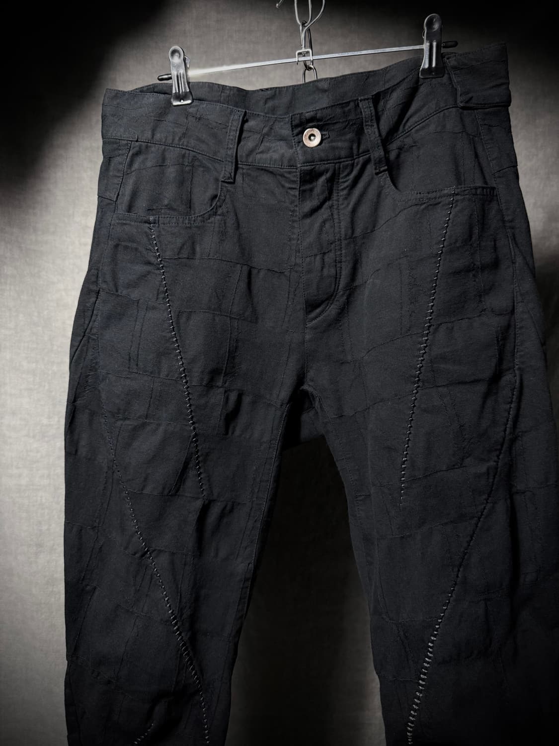 D.HYGEN Patchwork Overlock Curved Pants  상품이미지3