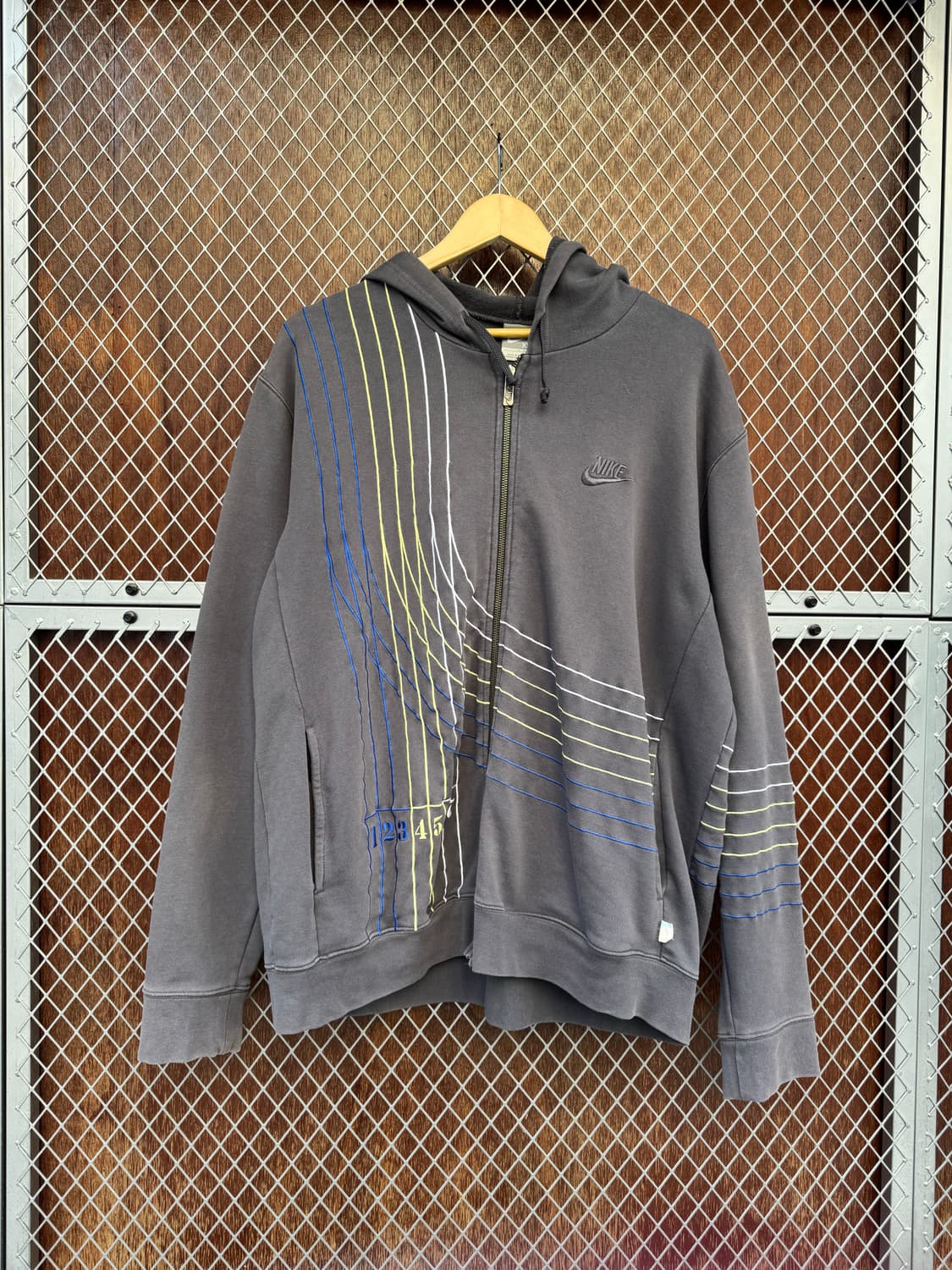 나이키 빈티지 그레이 라인 패턴 자수 포인트 후드집업 XL 상품이미지1