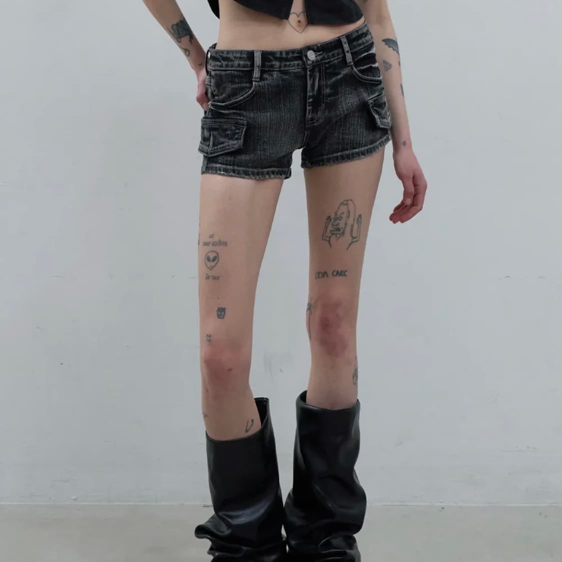 오디너리홀리데이 데님 워싱 반바지 상품이미지1