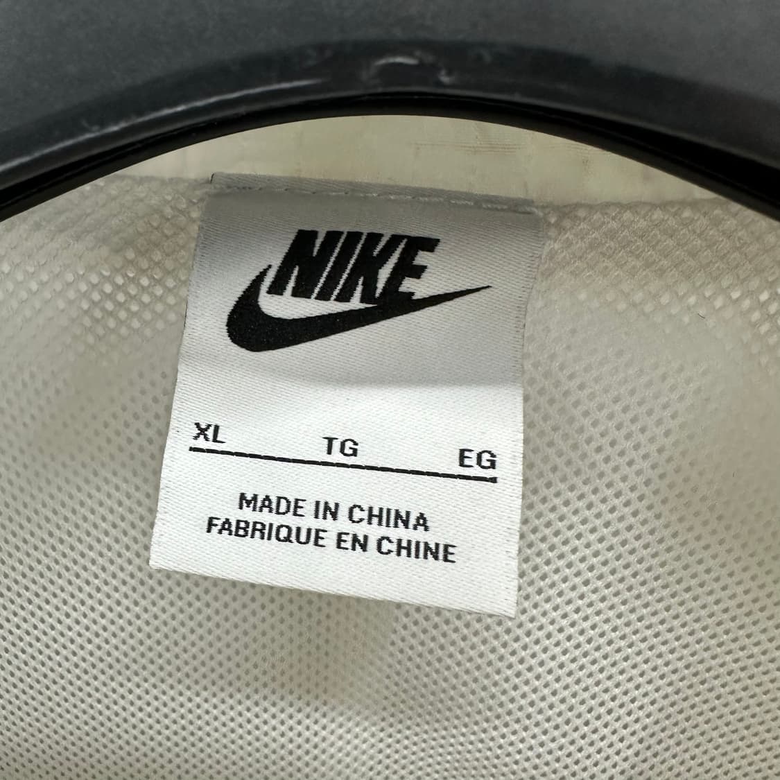 105 나이키 여자 리펠 우븐 오버핏 바람막이 자켓 상품이미지4