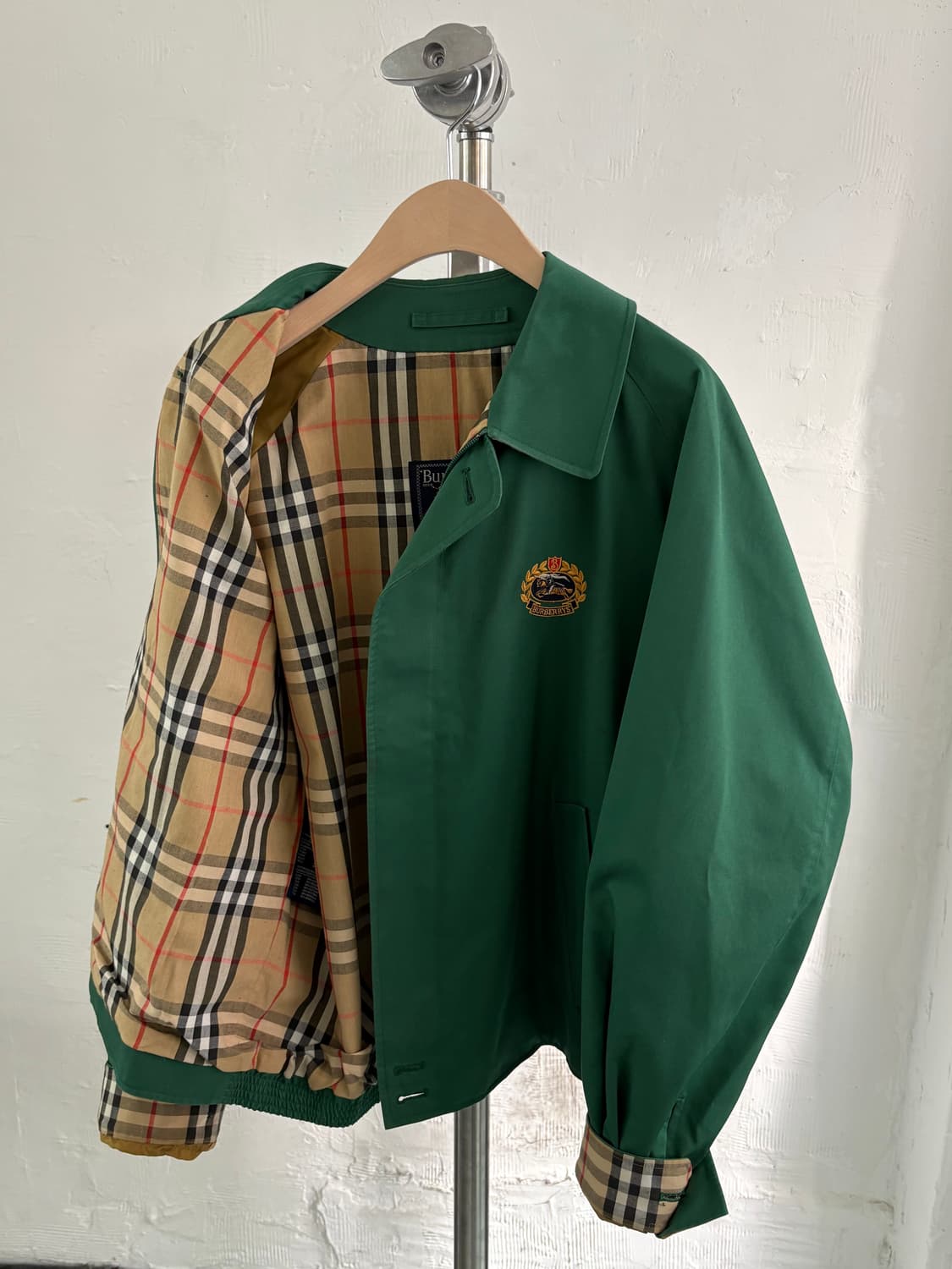 Burberry 버버리 크레스트 로고 노바체크 그린 컬러 코튼 헤링턴 자 상품이미지1