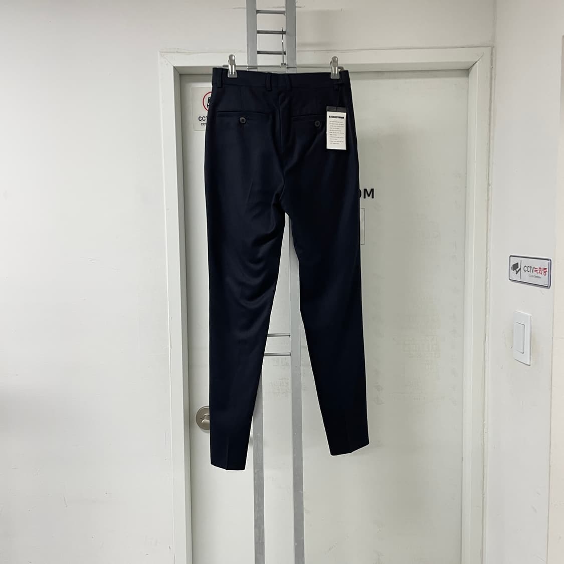 AMI 아미 네이비 슬랙스 34(W) 상품이미지5