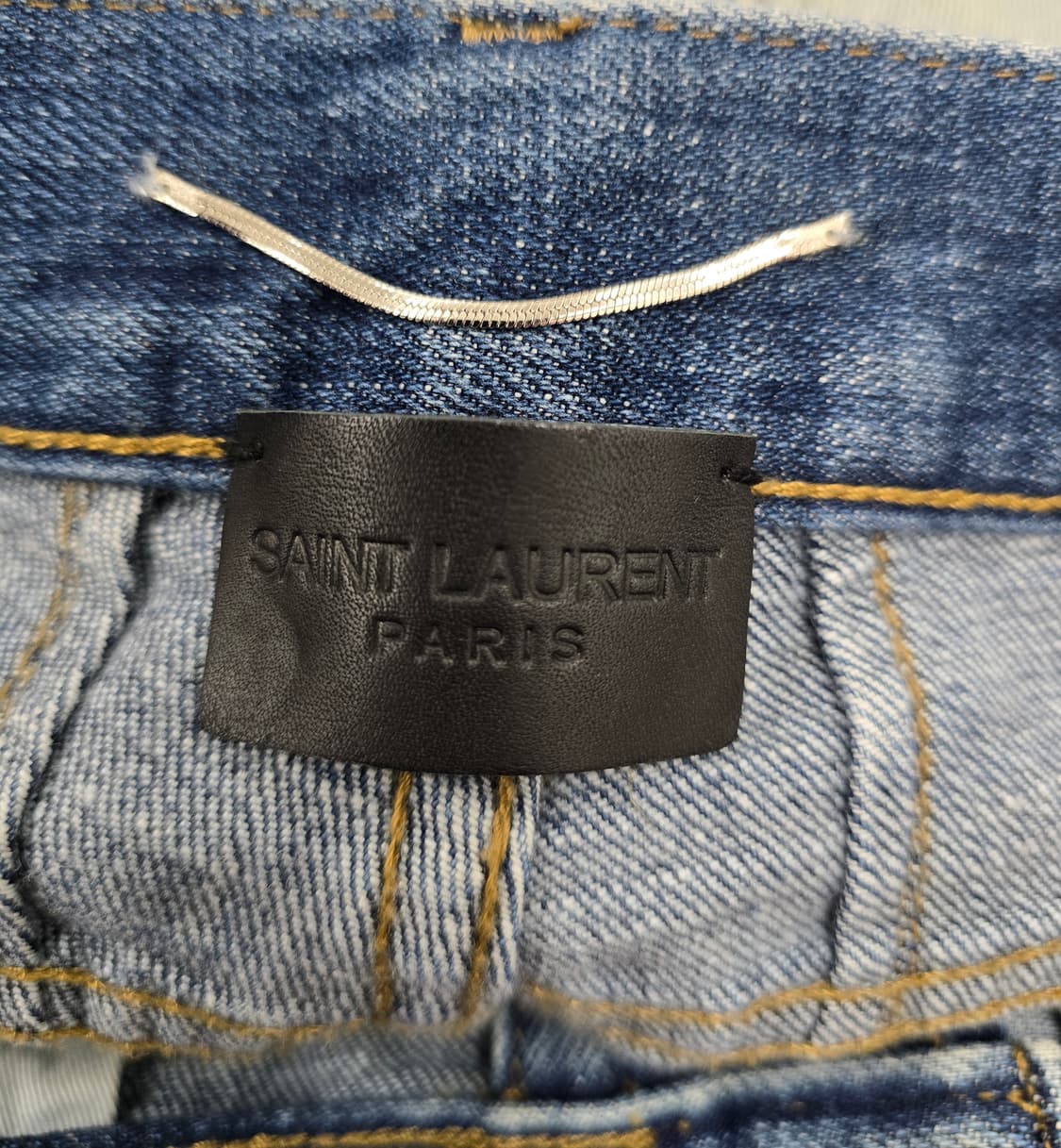 생로랑 무릎찢청 청바지.  싸이즈 30 상품이미지5
