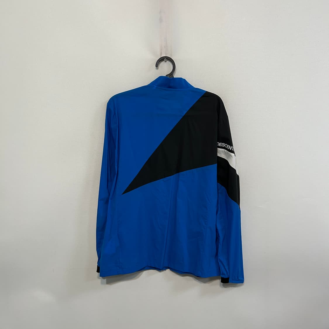 데상트 바람막이 105 상품이미지3