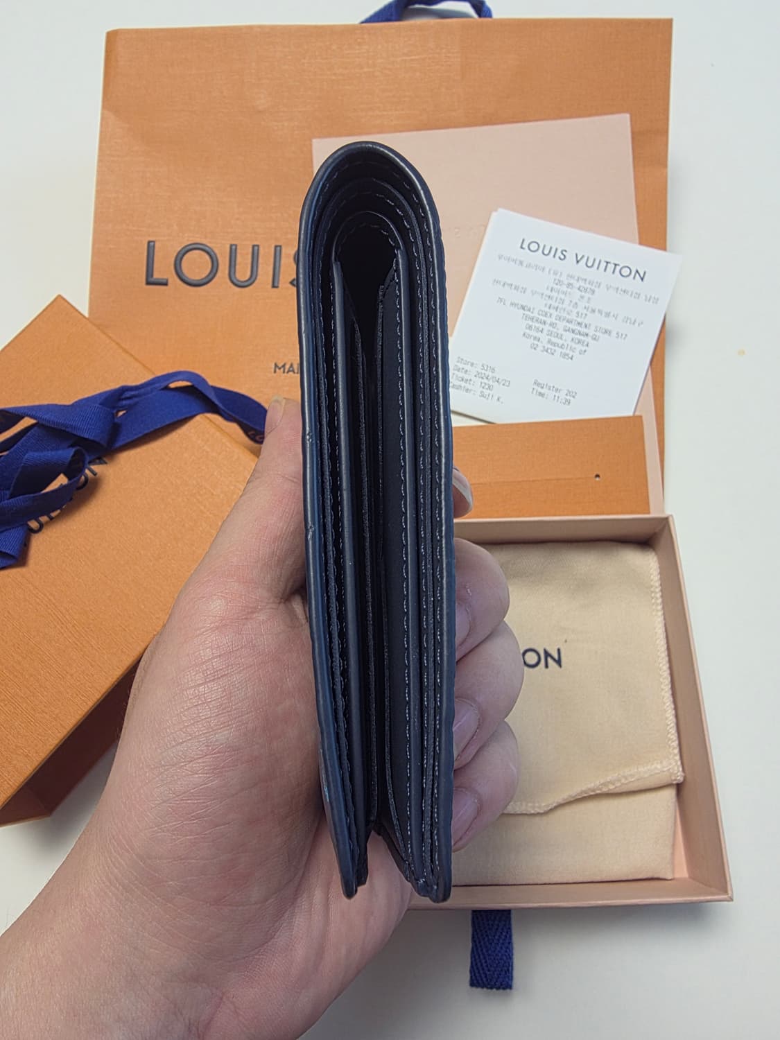 [풀구성] 루이비통 쉐도우 이클립스 반 지갑 네이비 상품이미지7