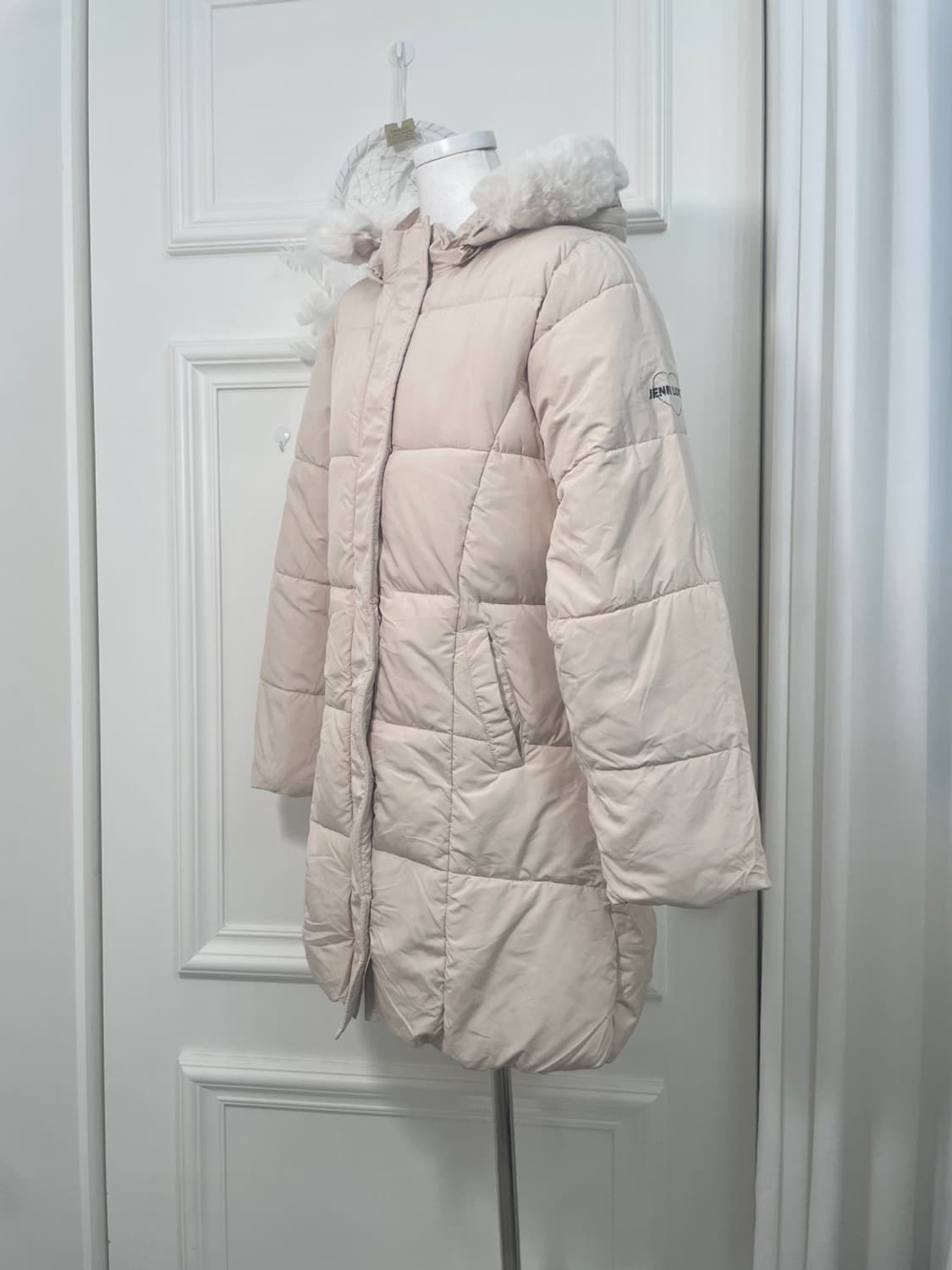 JENNY LOVE pink beige fur hoodie line ju 상품이미지2