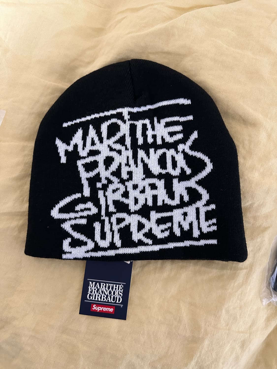 슈프림 마리떼 프랑수와 저버 비니 판매합니다. 상품이미지1