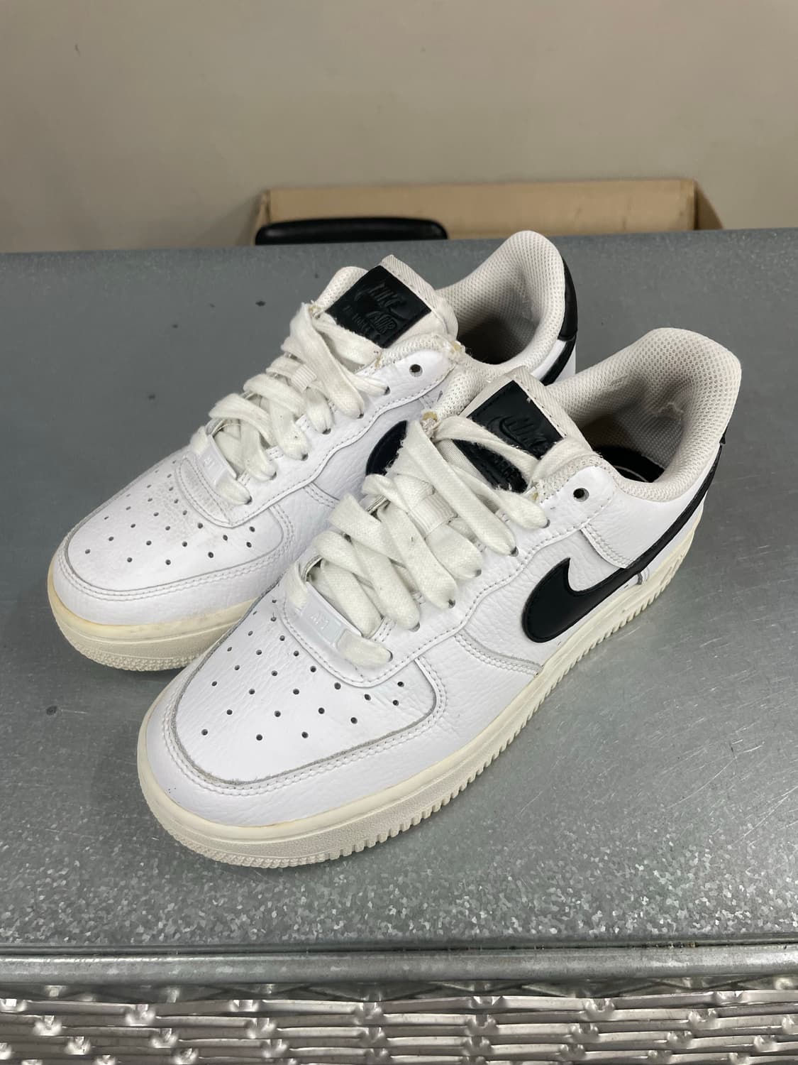 나이키 에어 포스 1 '07 230 상품이미지2