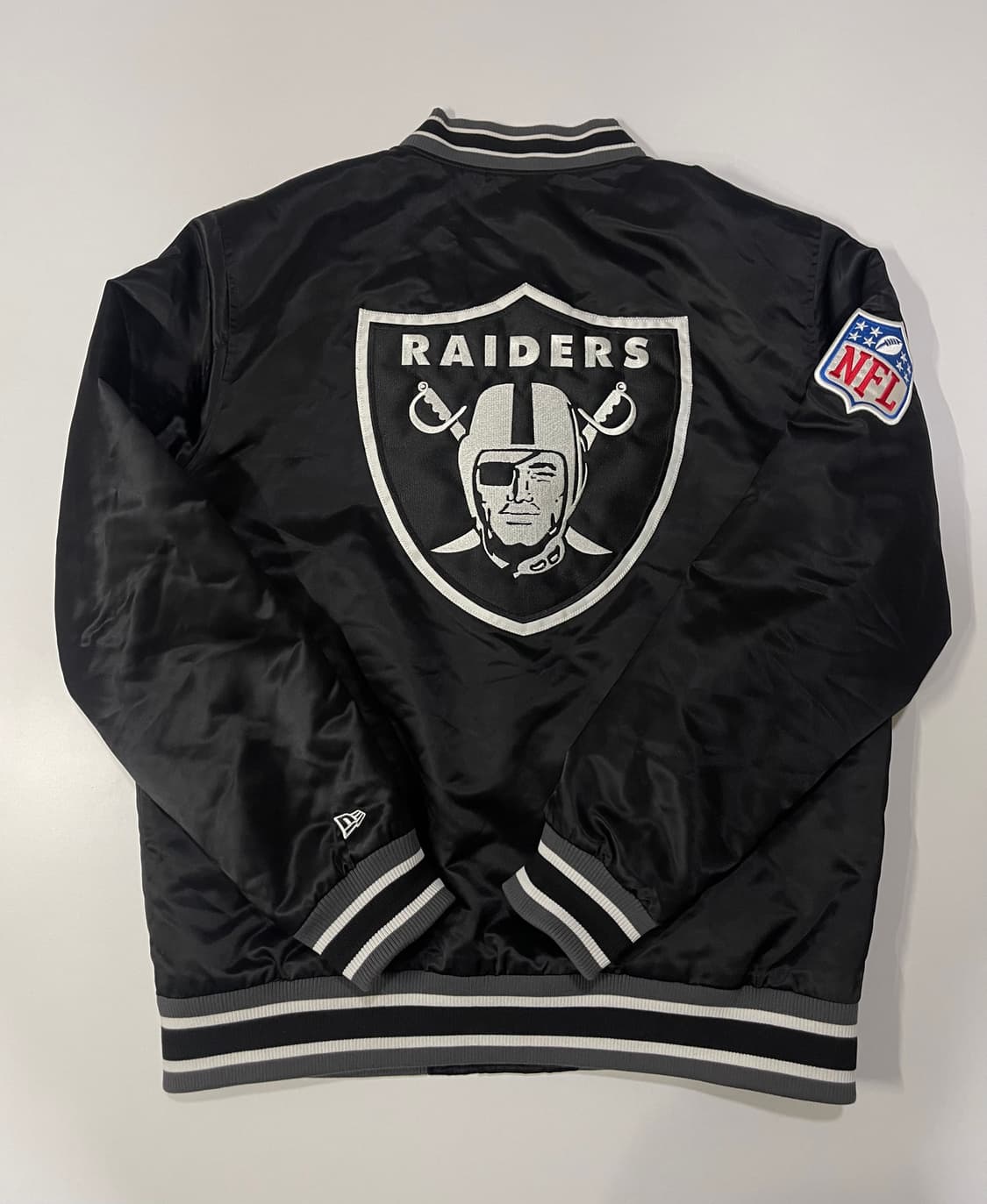 뉴에라 NFL 레이더스 스타디움 자켓 XL 상품이미지1