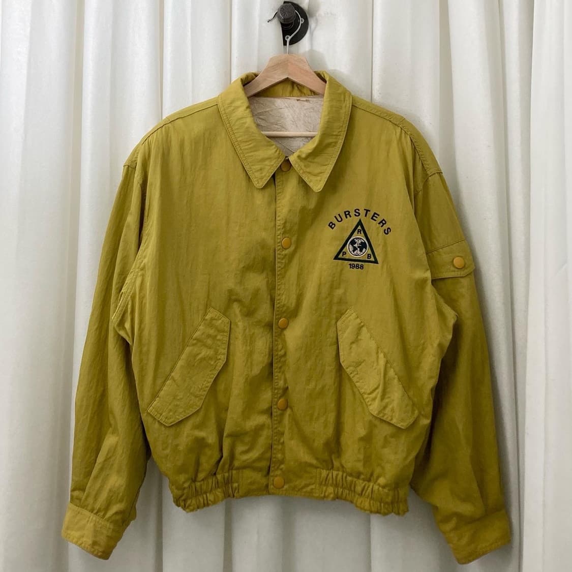 로쪼 머스타드 옐로우 백자수 나일론 자켓 상품이미지1