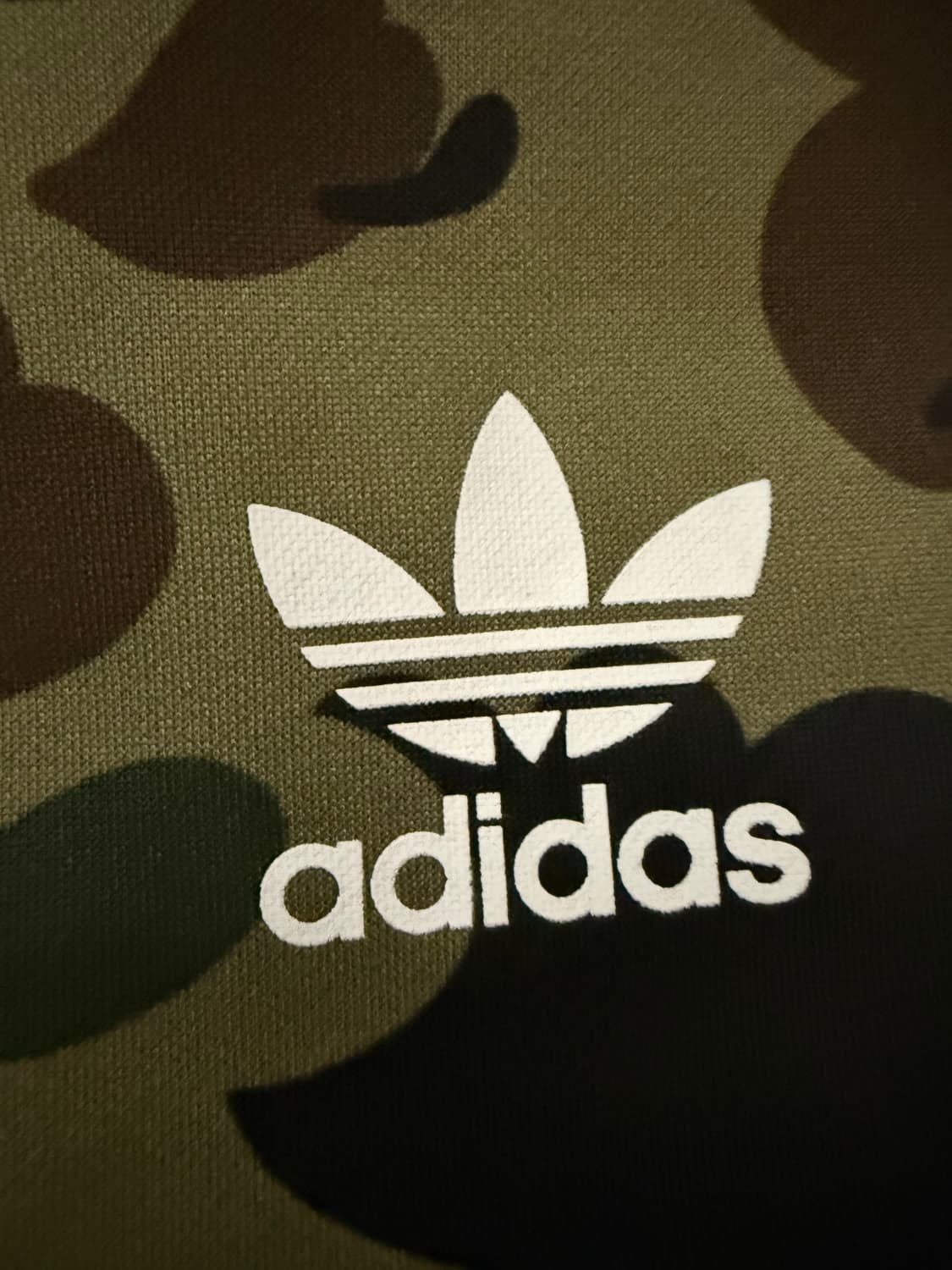 18fw) 아디다스 x 베이프 콜라보 트랙탑 녹계 상품이미지7