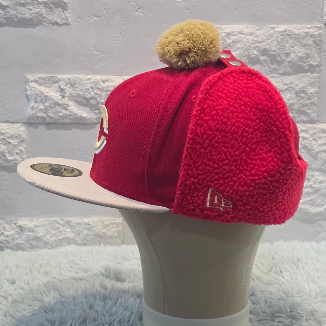 L9-2:뉴에라 59FIFTY 신시내티 레즈 윈터이어플랩 볼캡 7 3/8 상품이미지4