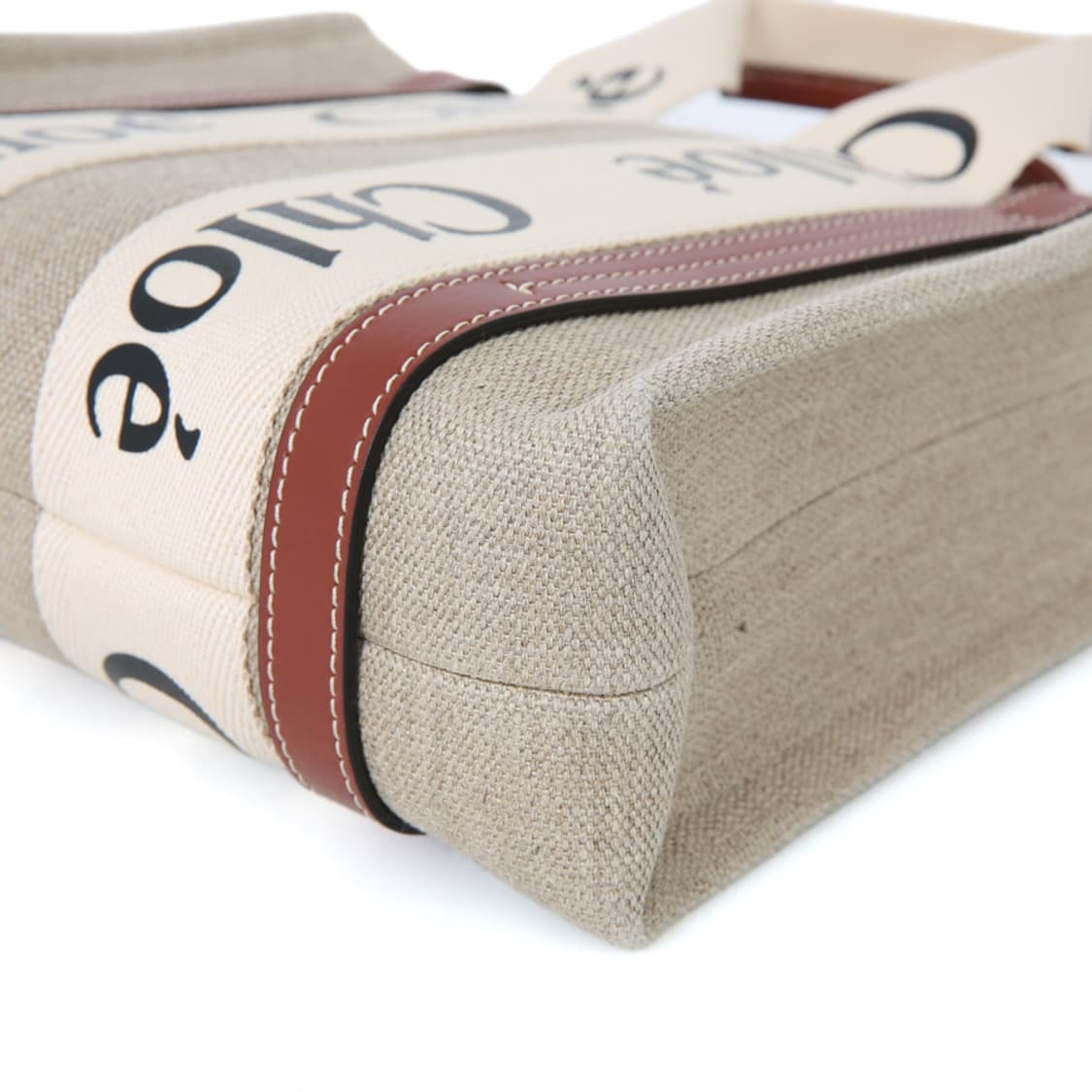 끌로에 우디 스몰 토트 캔버스 우디 크로스백 CHC22AS397I2690 상품이미지9