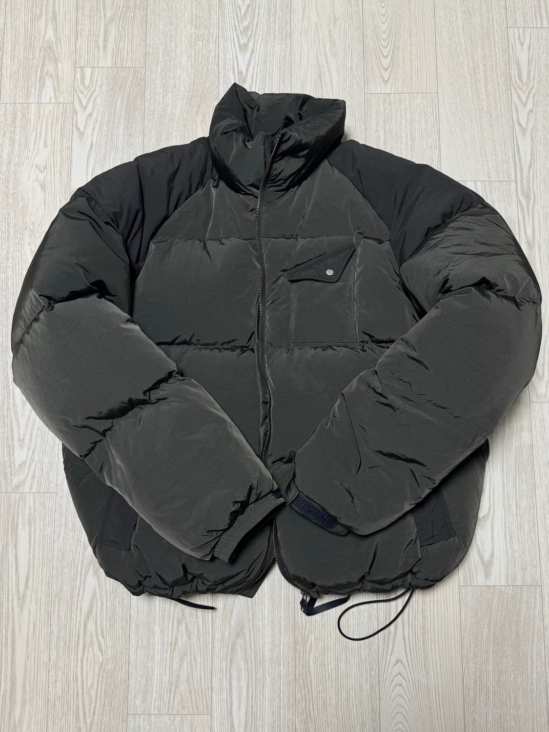 Name 패딩 상품이미지1