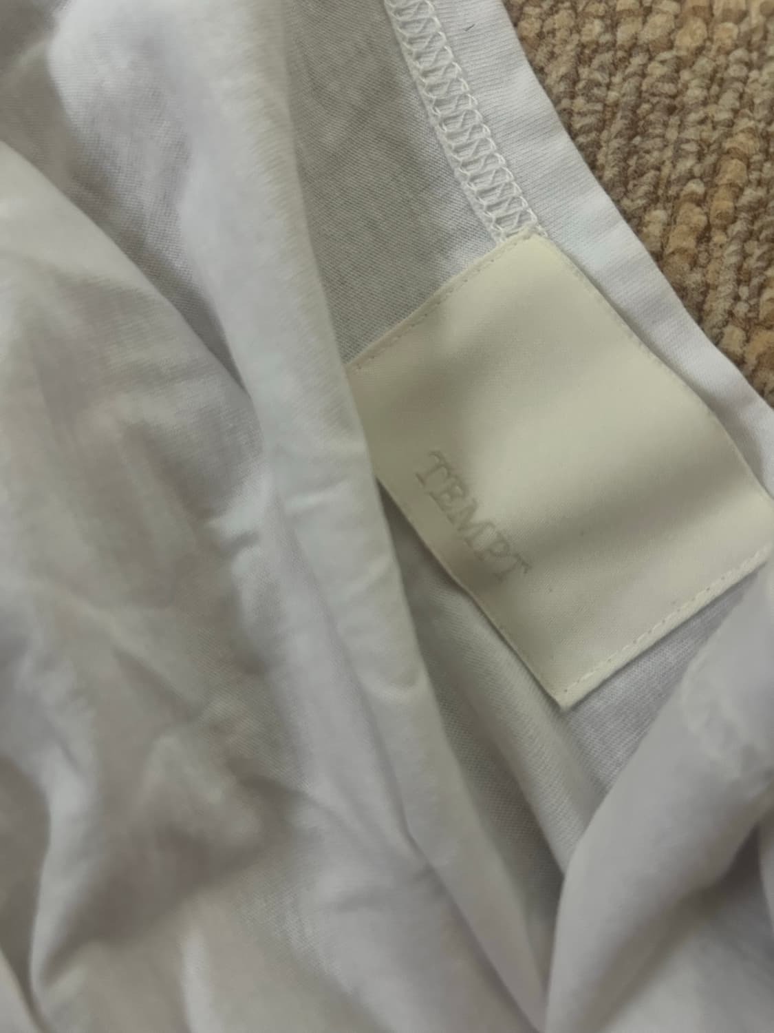 tempt 원숄더 오프숄더 티셔츠(맨뒷착샷 상품이미지5