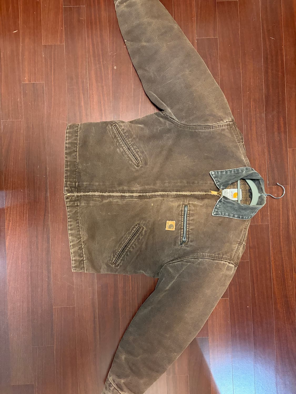 칼하트 j97 dkb m사이즈 상품이미지1