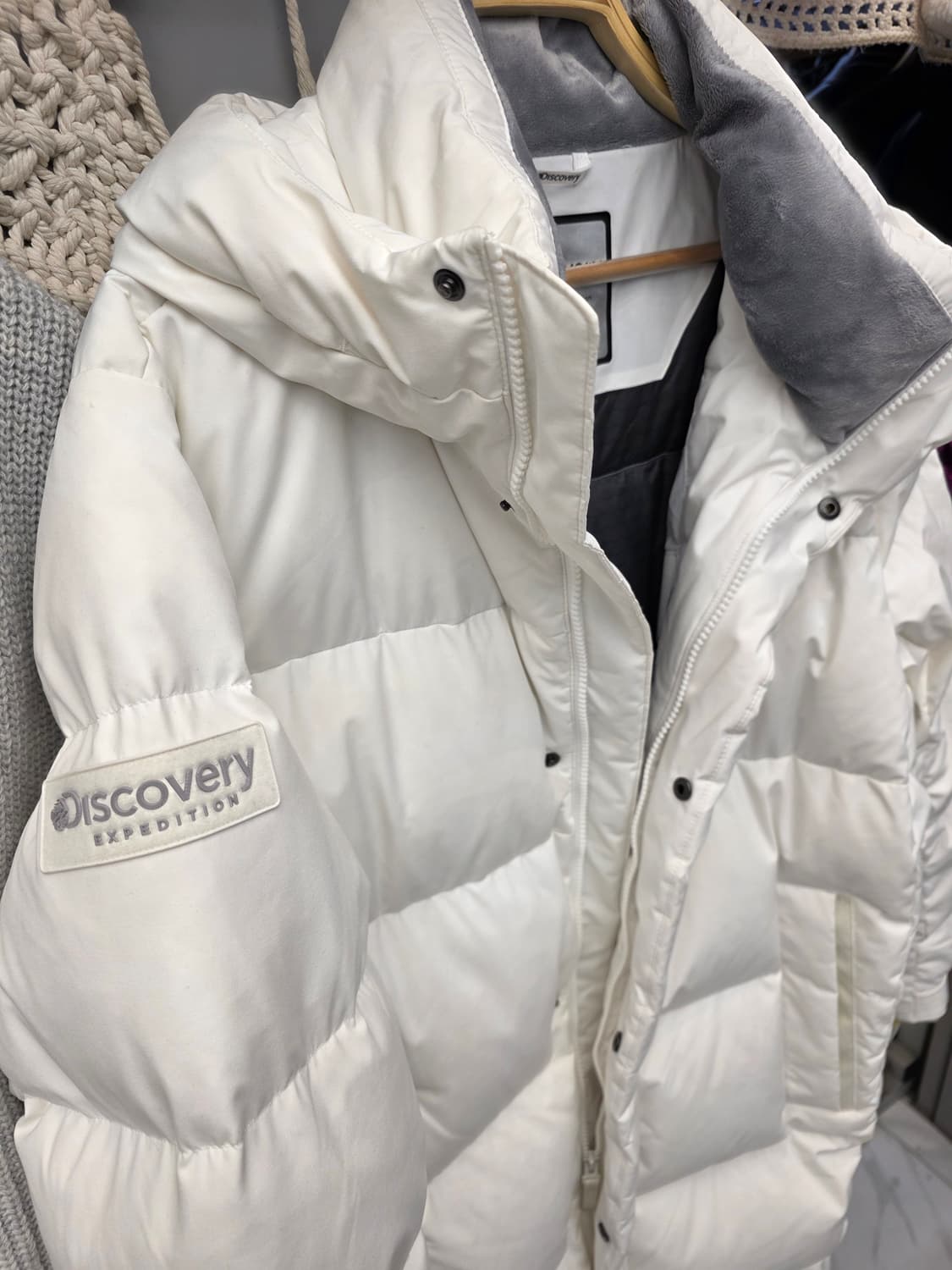 디스커버리 익스페디션 롱패딩 화이트 95 상품이미지2