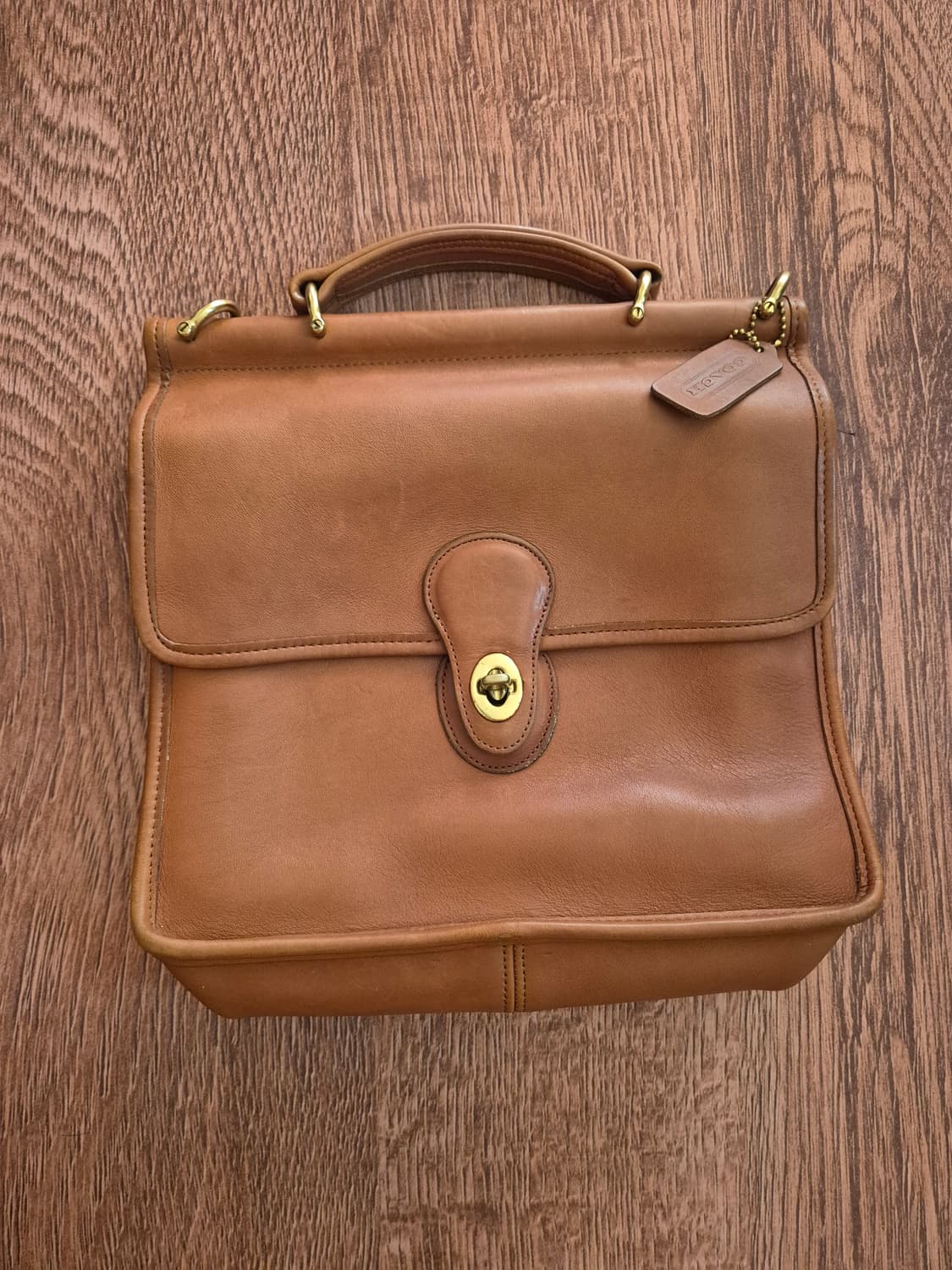 Old coach willis 코치 윌리스 British tan 레더백 상품이미지2