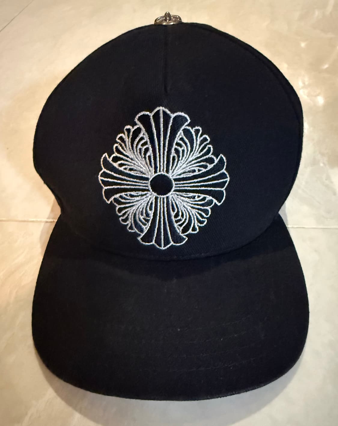 크롬하츠 플로랄 크로스 모자 상품이미지1