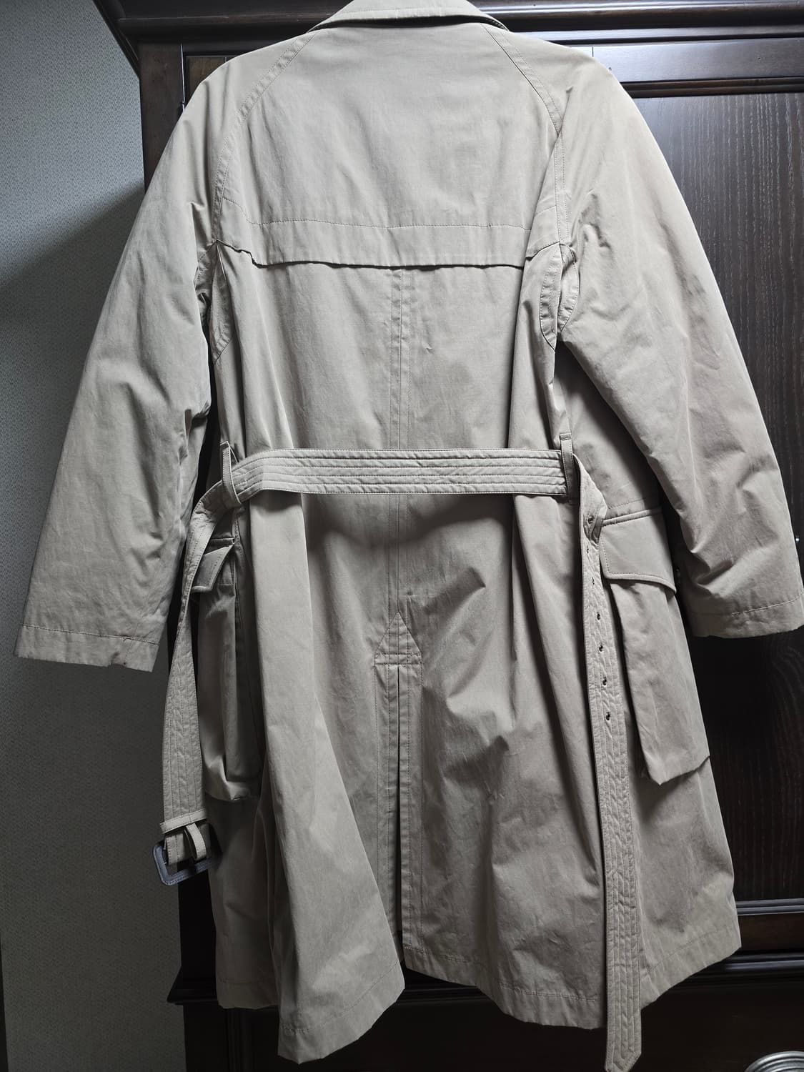 맨온더분 트랜치코트 서미오버핏 46사이즈입니다. 상품이미지6