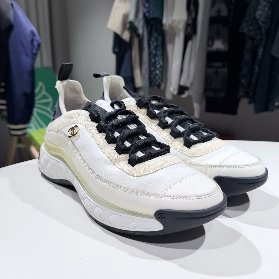 (A/41) / 샤넬 믹스드 파이버 스니커즈 벨벳카프스킨 스니커즈 운동화 상품이미지3