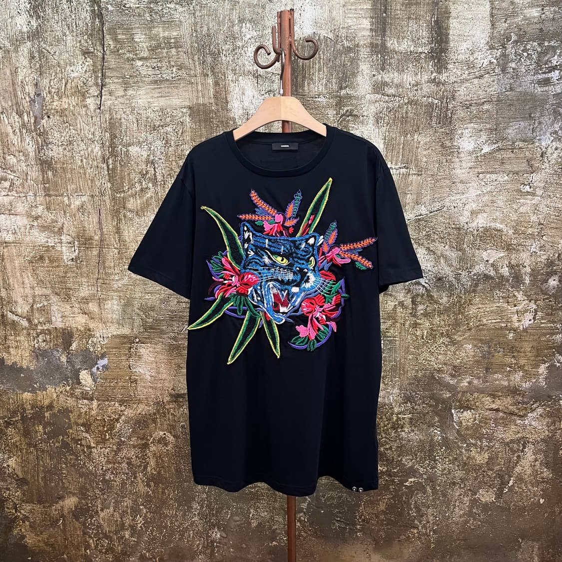 디젤 타이거 자수 반팔 티셔츠 상품이미지1