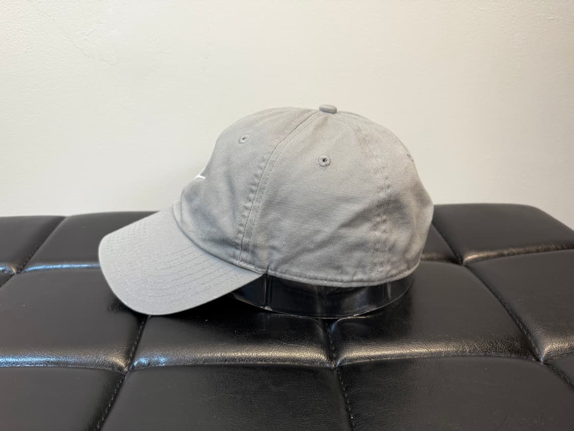 FREE / 나이키 헤리티지 그레이  볼캡 상품이미지2