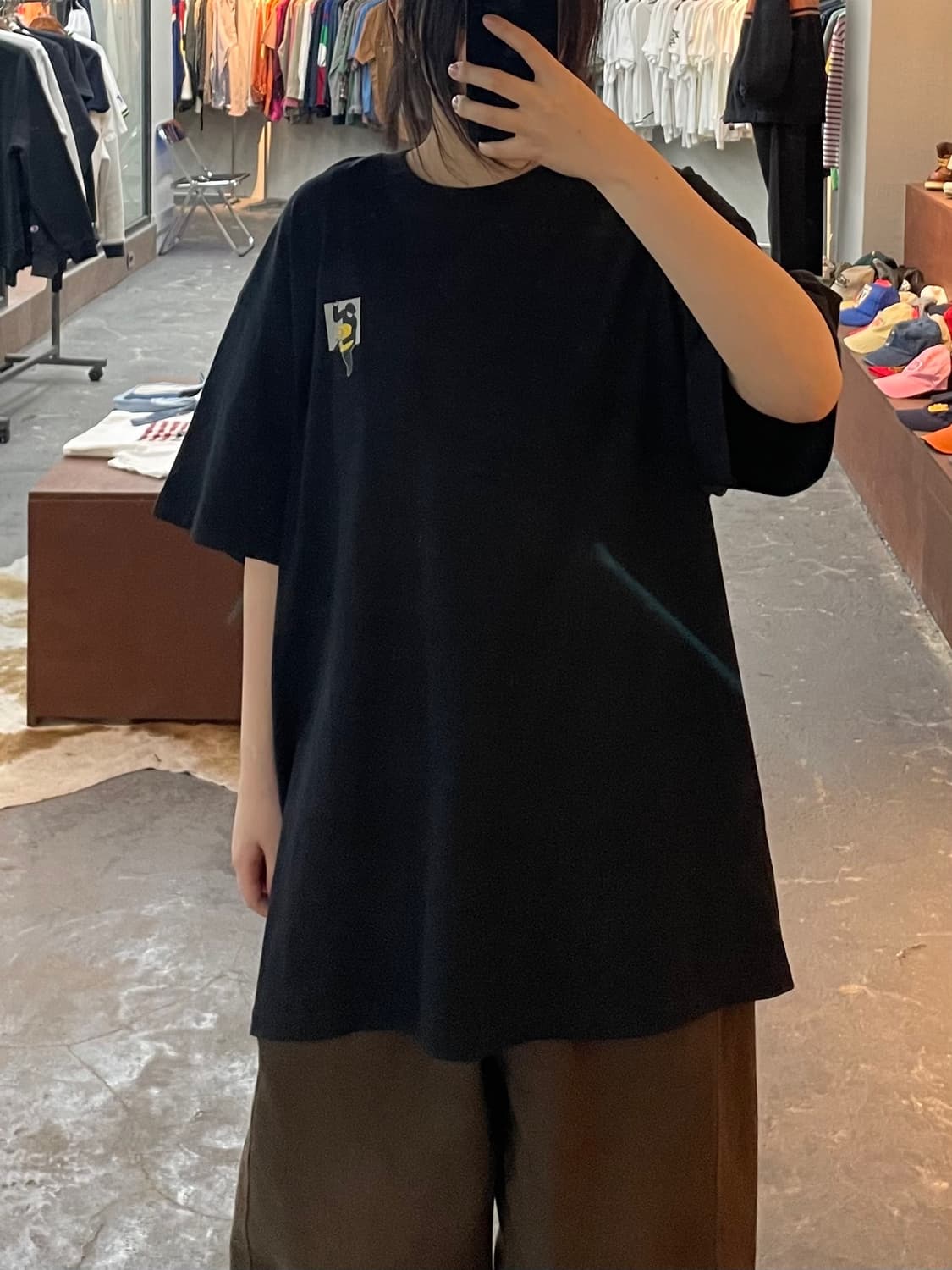 칼하트 WIP 그래픽 블랙 반팔 H2554 상품이미지1