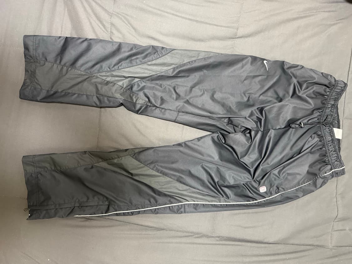 나이키 트랙팬츠 상품이미지1