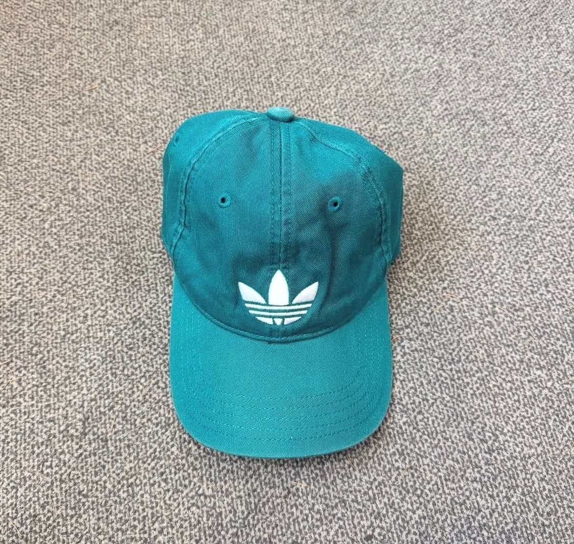 402. 아디다스 볼캡 상품이미지1