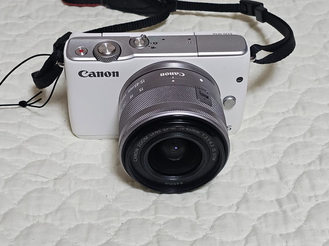 캐논 EOS M10 미러리스 카메라 상품이미지1