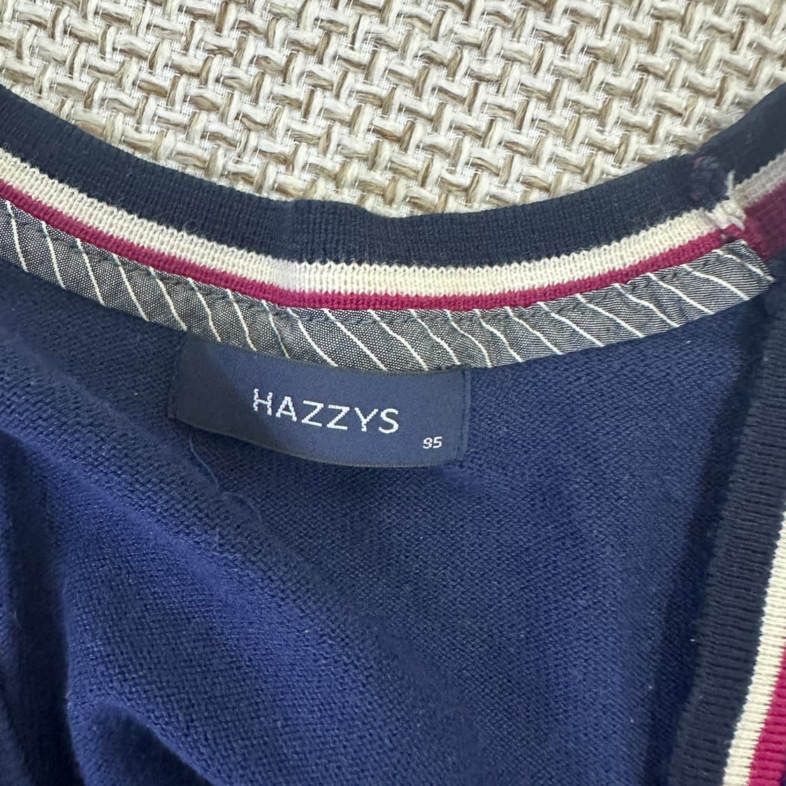 95 헤지스 배색 가디건 0316D 상품이미지2