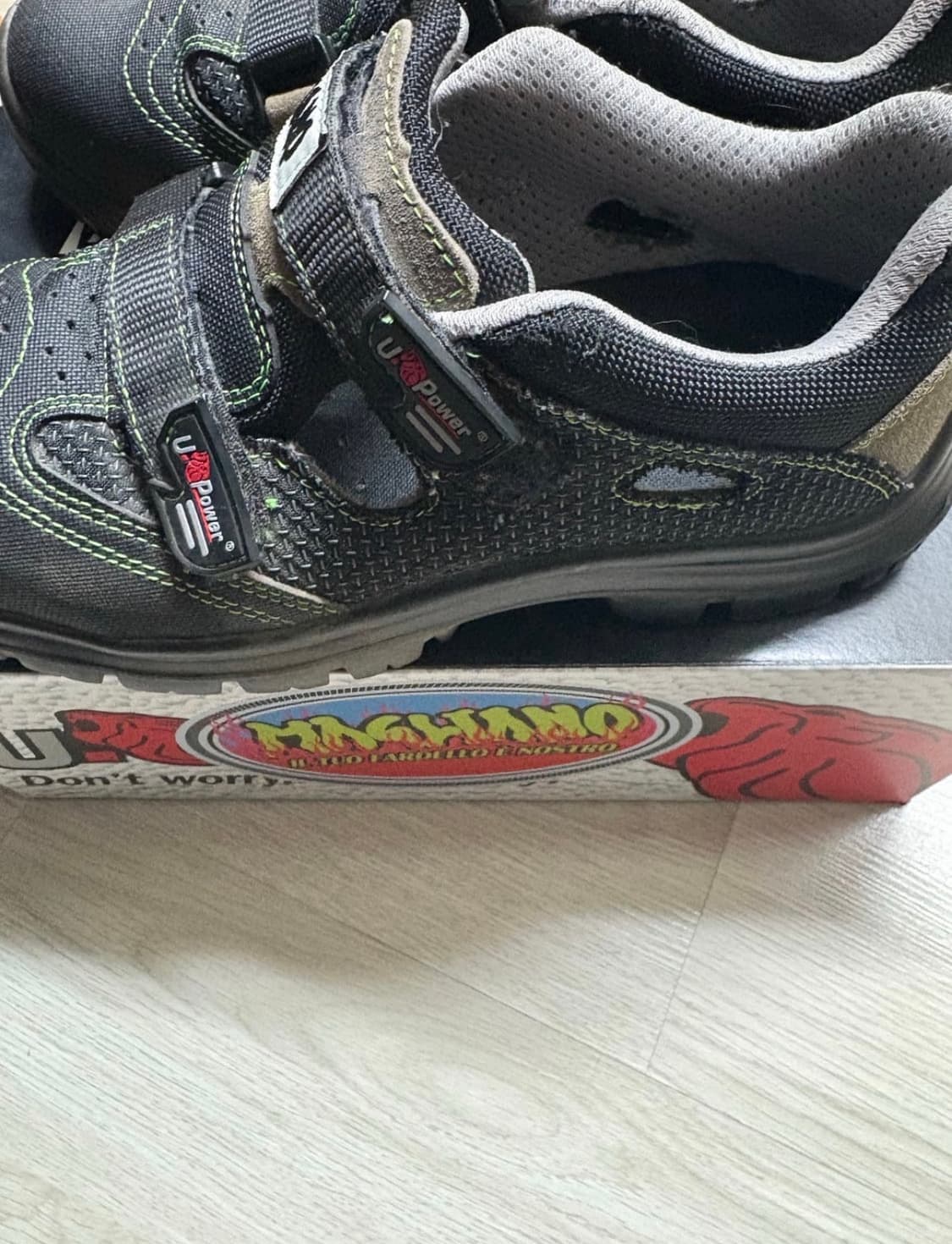 Magliano u power 스캔디 블랙 42 상품이미지2