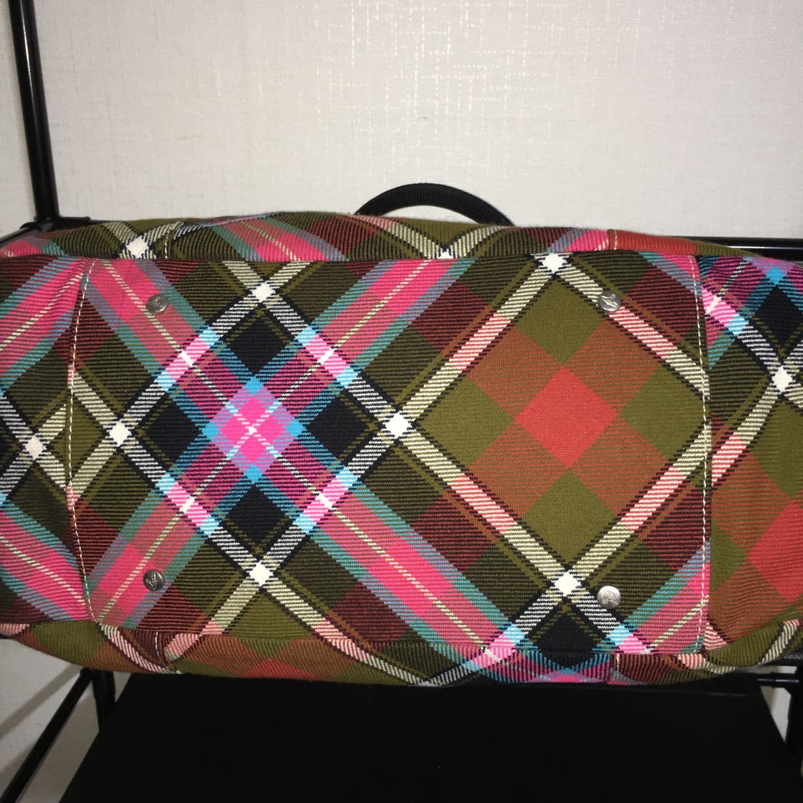 viviennewestwood 체크 토트백 상품이미지8