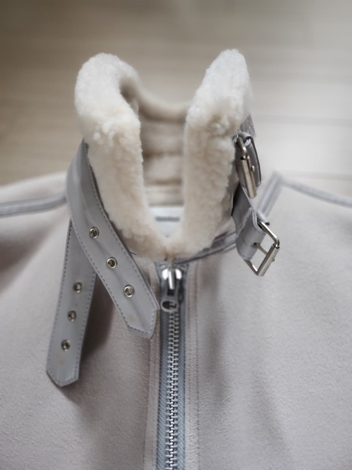 1회착용)비바스튜디오 무스탕  상품이미지9