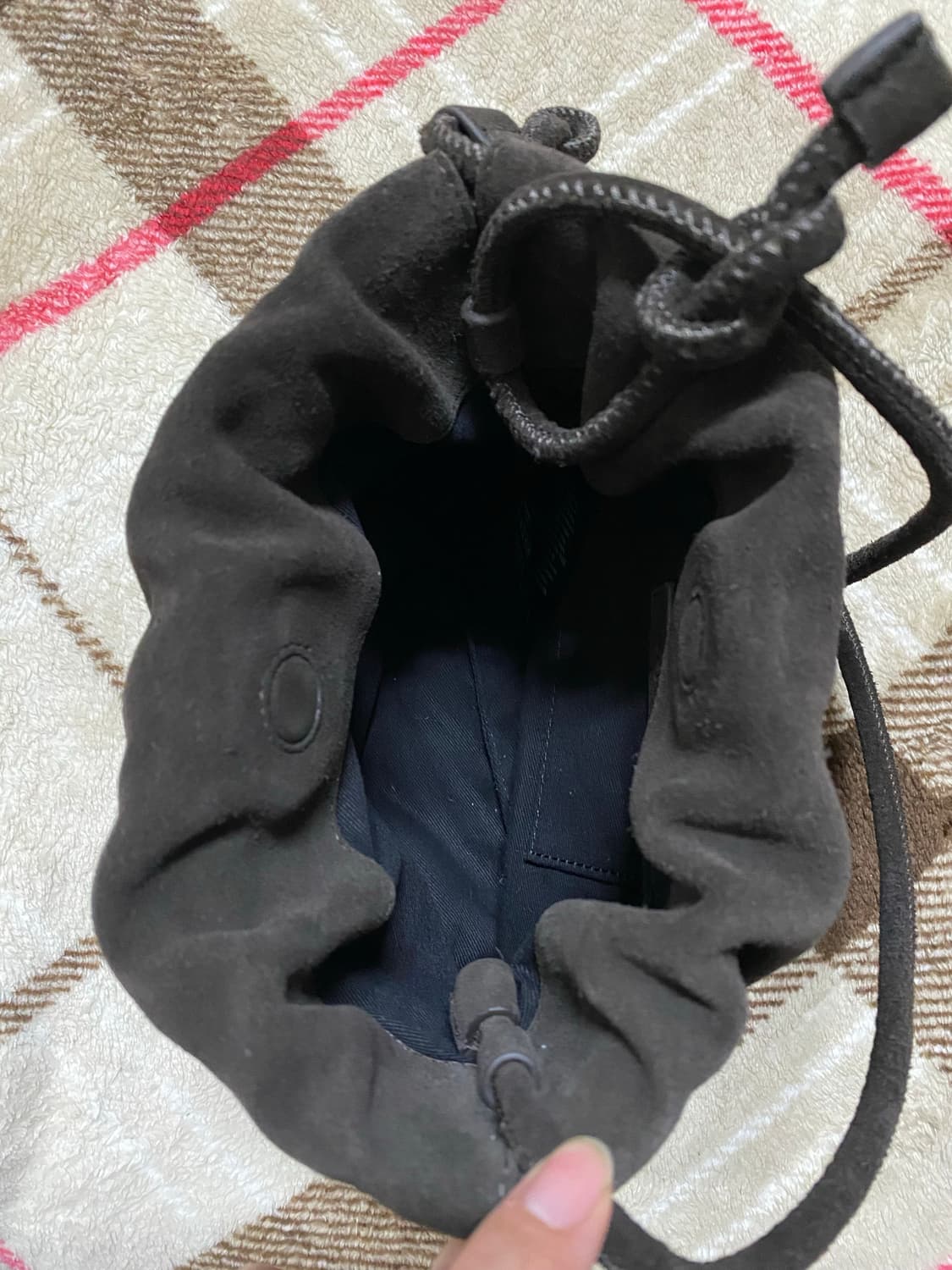 COS 코스 카바텔리 미니 클러치 백 스웨이드 브라운 상품이미지5