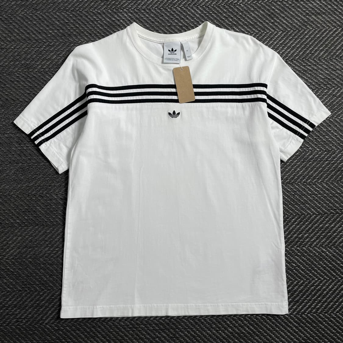 아디다스 오리지날 센터로고 화이트 반팔 티셔츠 o 4464 상품이미지1