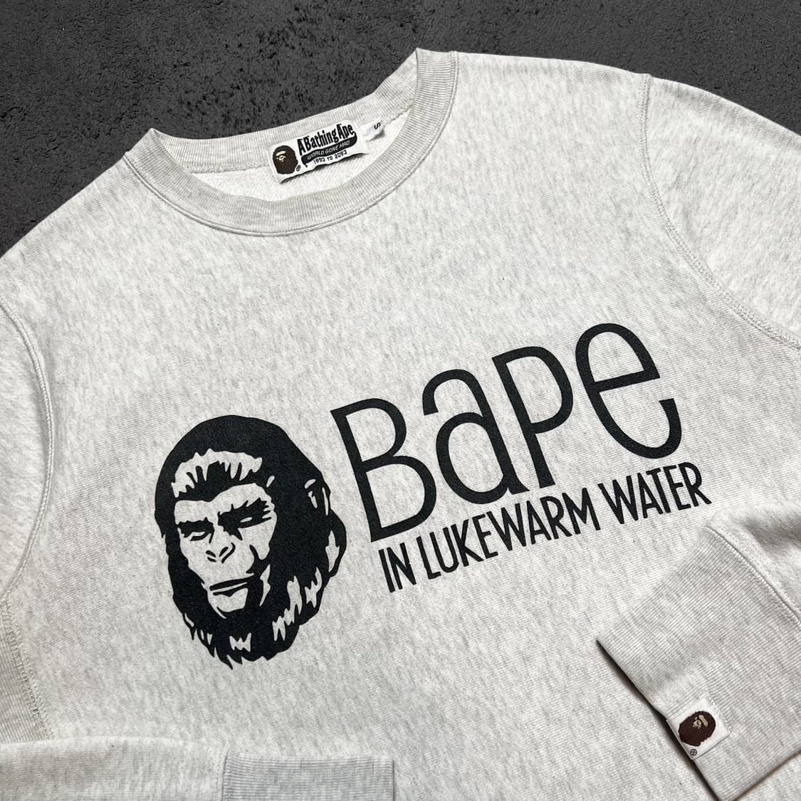 베이프 프린팅 맨투맨 상품이미지2