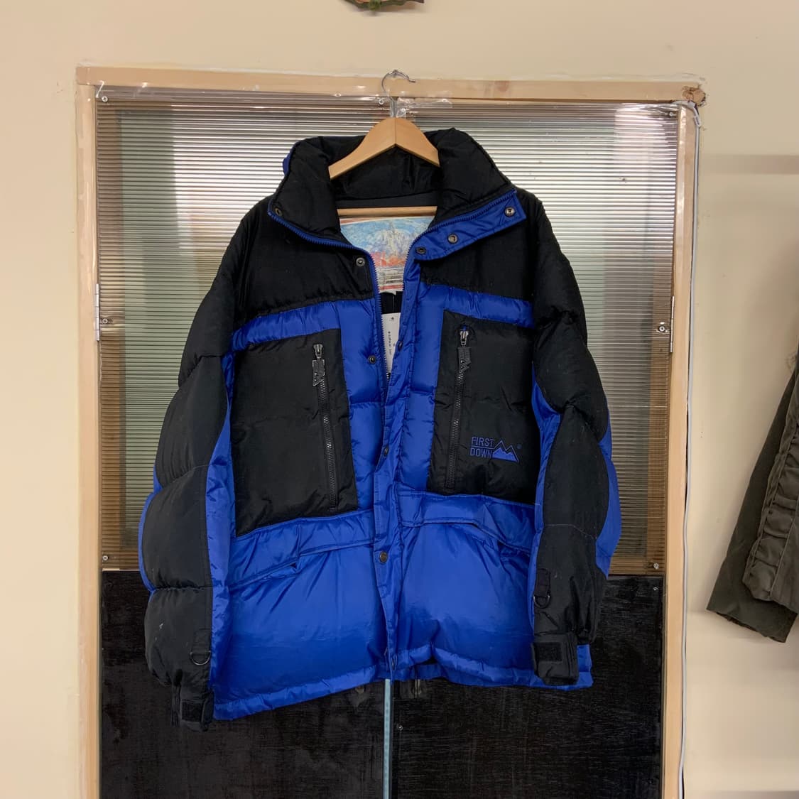 퍼스트다운 패딩자켓 상품이미지1