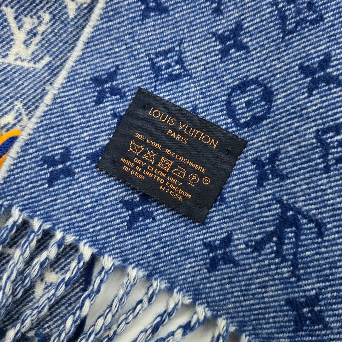 루이비통 로고 LV 데님 모노그램 울 캐시미어 머플러 목도리 상품이미지2